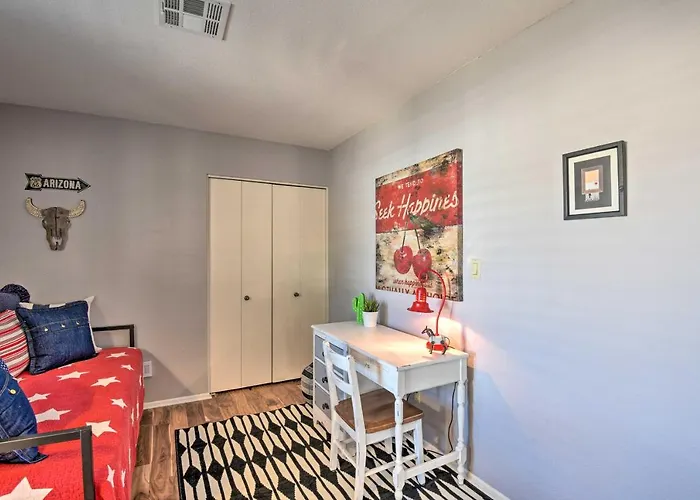 Work, Play & Stay: Scottsdale Gem W/ Outdoor Oasis * Scottsdale