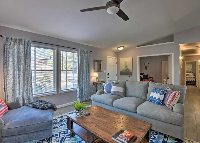 Work, Play & Stay: Scottsdale Gem W/ Outdoor Oasis Scottsdale