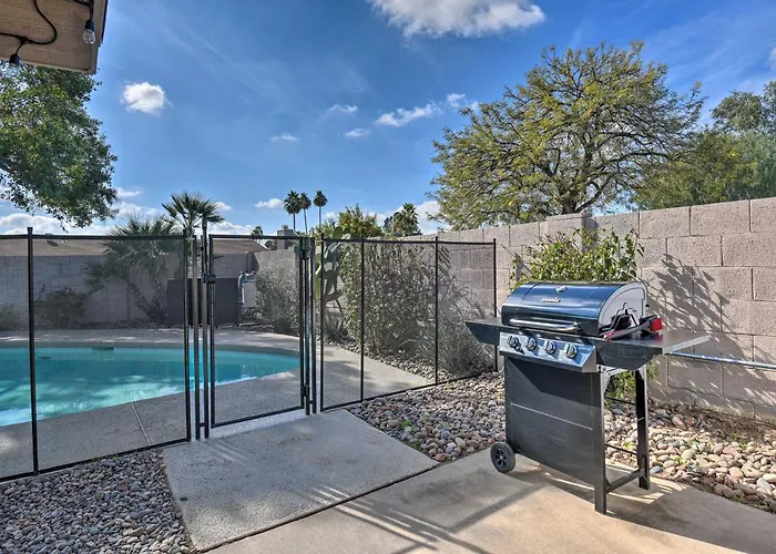 Holiday home Work, Play & Stay: Scottsdale Gem W/ Outdoor Oasis Scottsdale